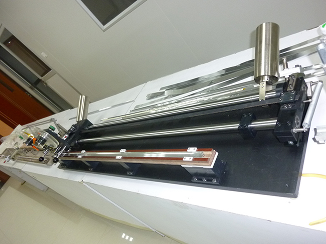 T8 light pipe assembly machine